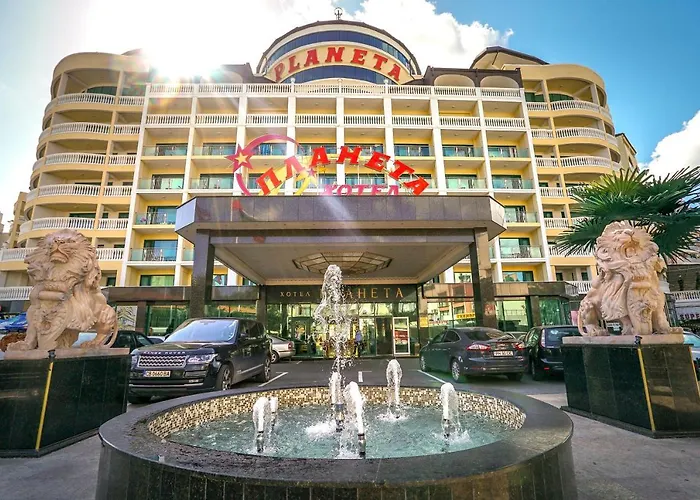 Planeta Hotel & Aquapark Free Beach Access Сонячний Берег